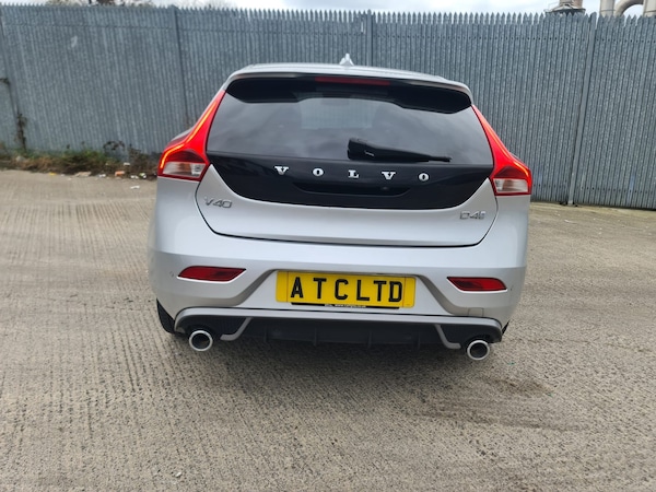 Used Volvo V40 2018 for sale - 73103961: Photo 7