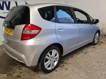 Used Honda Jazz 2013 for sale - 75700134: Photo