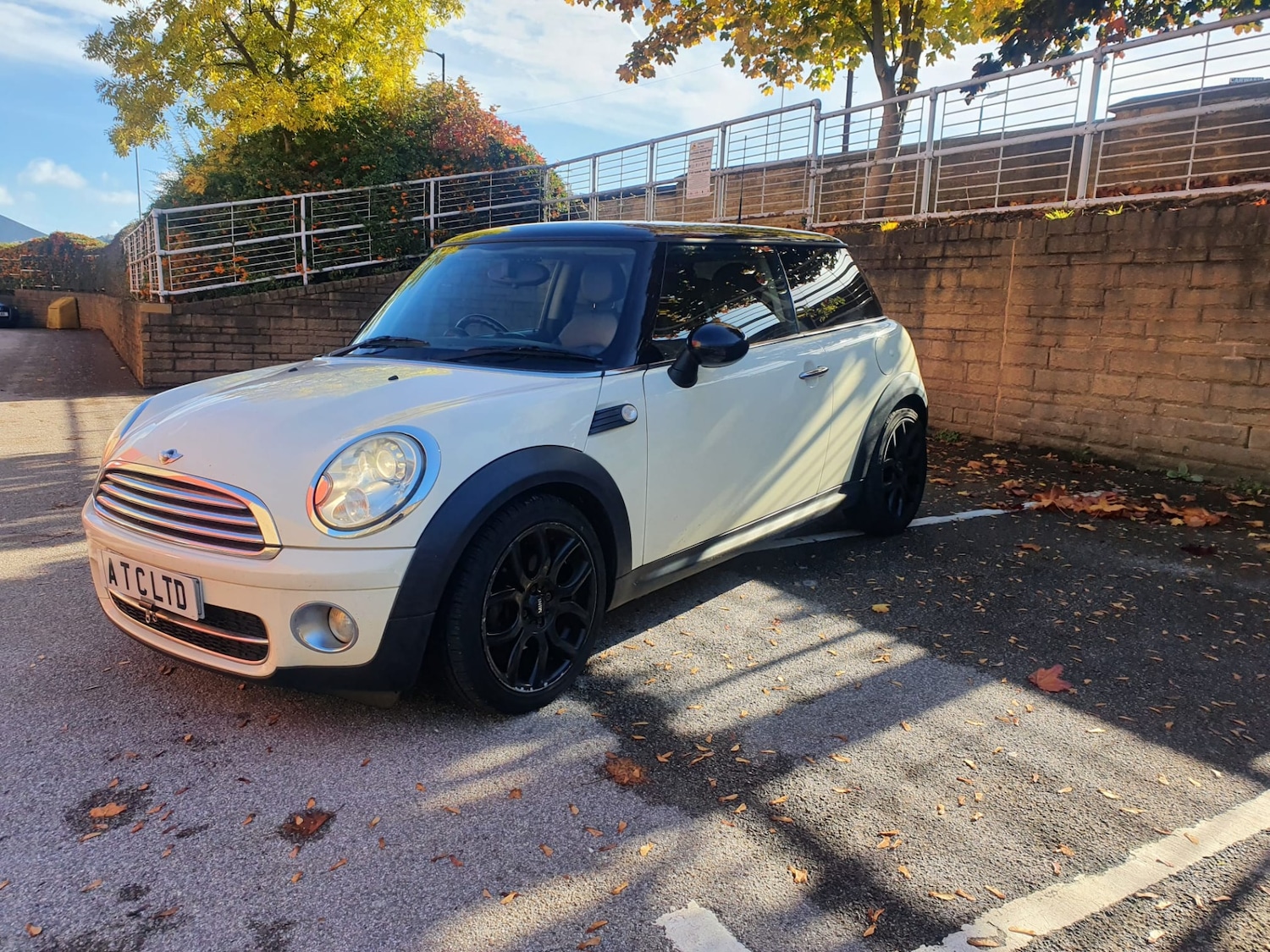 Used MINI Hatch 2010 for sale - 77160041: Photo 3