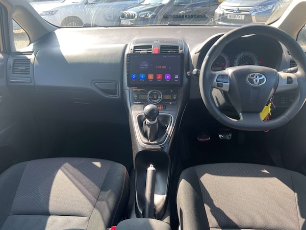 Used Toyota Auris 2010 for sale - 75673361: Photo 17