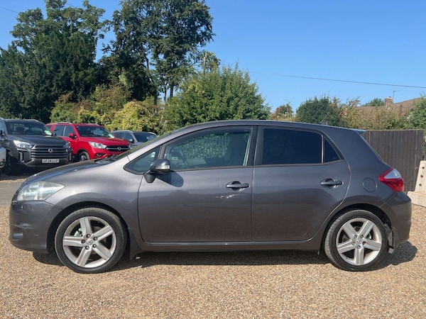 Used Toyota Auris 2010 for sale - 75673361: Photo 7