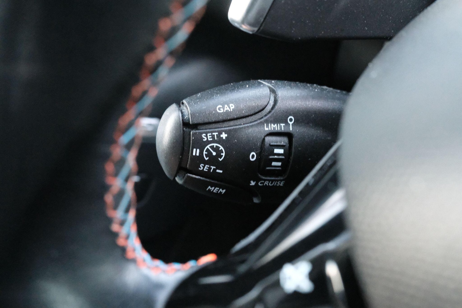 Used Peugeot 308 2019 for sale - 76522310: Photo 30