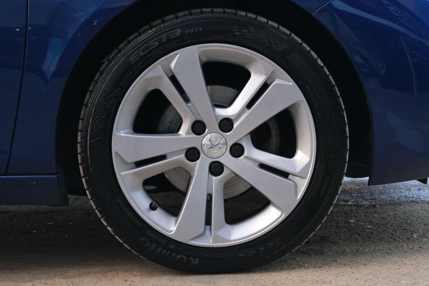 Used Peugeot 308 2019 for sale - 76522310: Photo 42