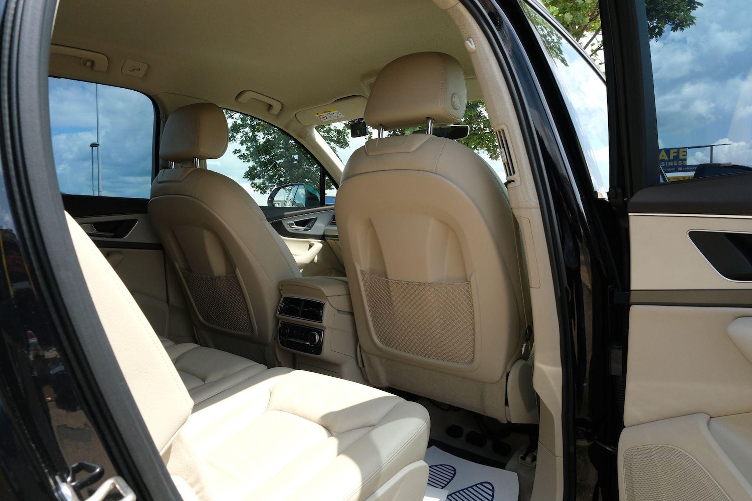 Vehicle 48