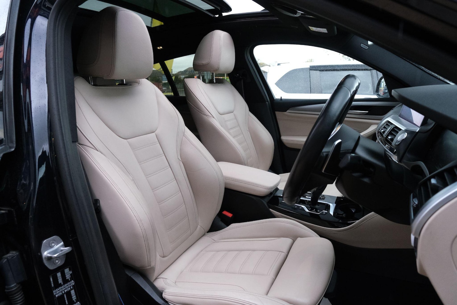 Used BMW X4 2019 for sale - 76988821: Photo 24