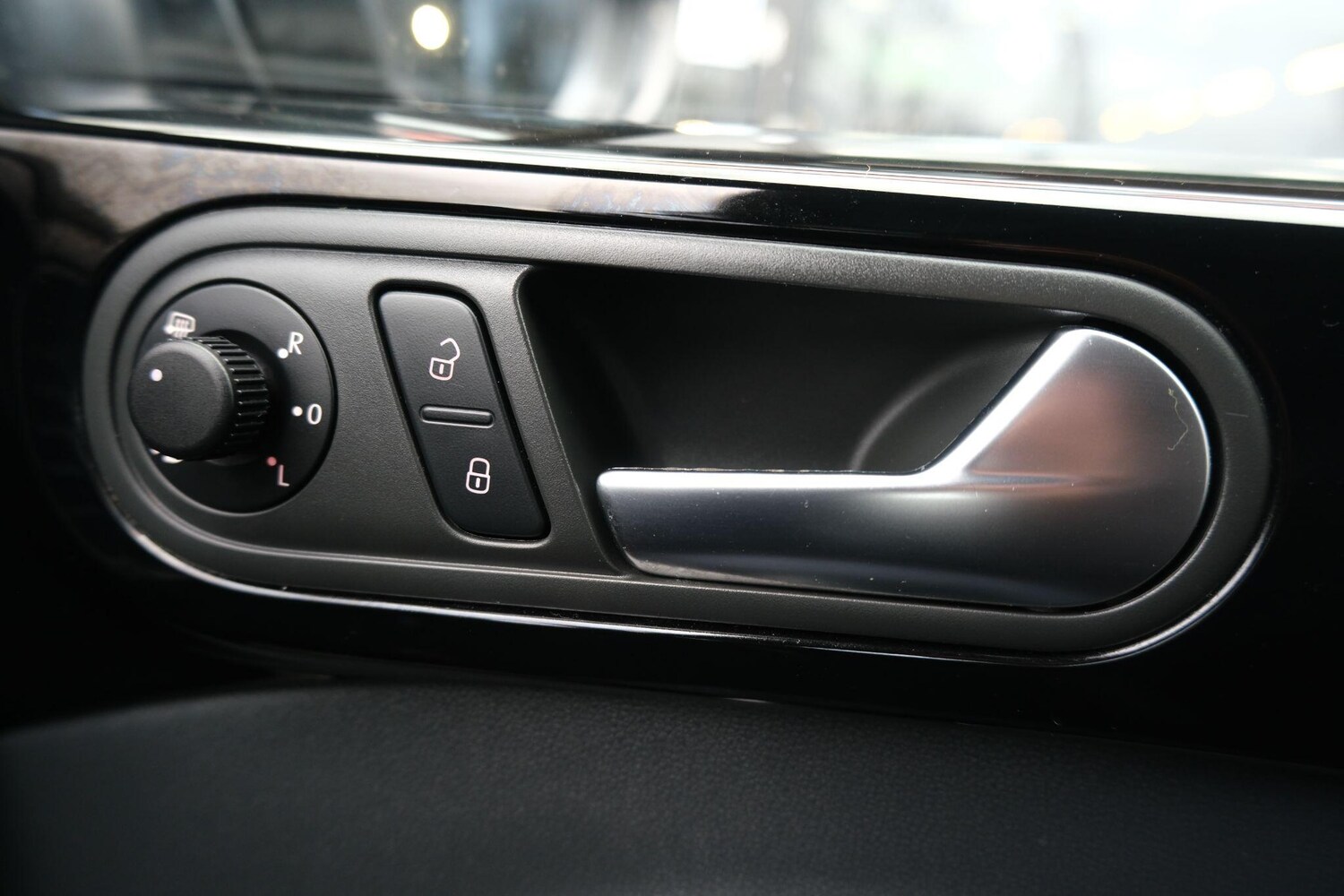 Used Volkswagen Beetle for sale - 77574191: Photo 25