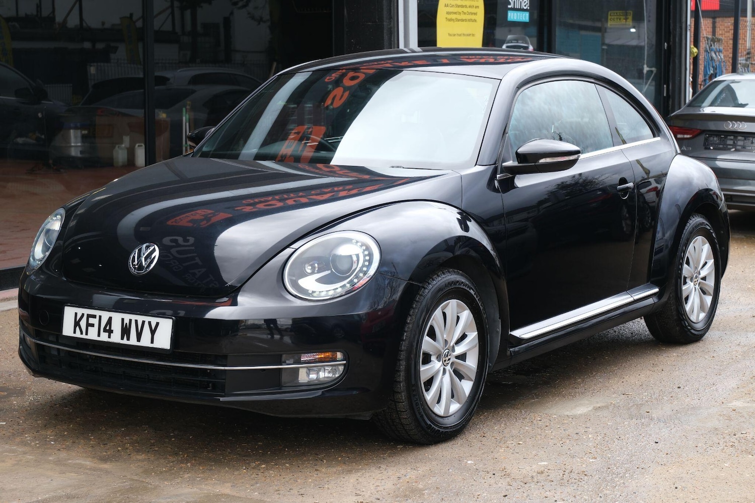 Used Volkswagen Beetle for sale - 77574191: Photo 4