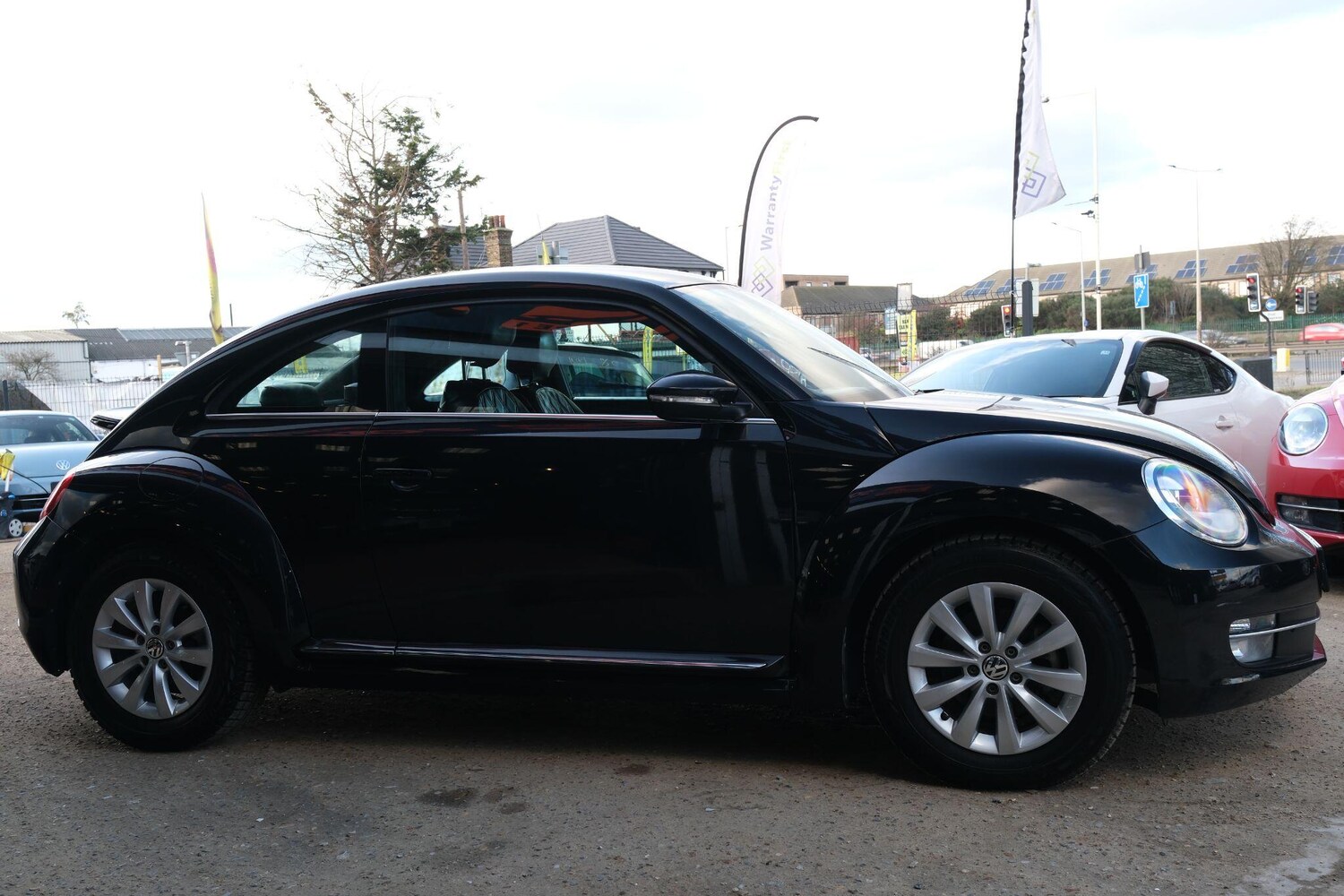 Used Volkswagen Beetle for sale - 77574191: Photo 8