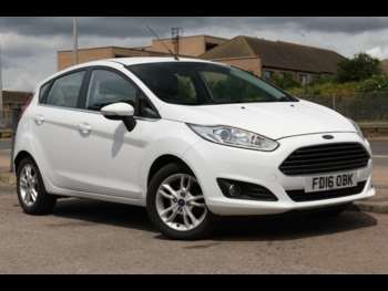 2016 (16) - 1.25 82 Zetec 5dr