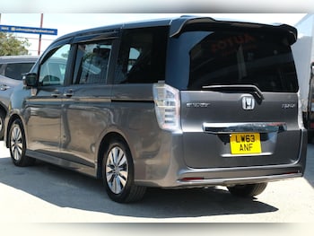 Used Honda Stepwagon 2014 for sale - 79131989: Photo