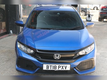 Used Honda Civic 2018 for sale - 79532640: Photo