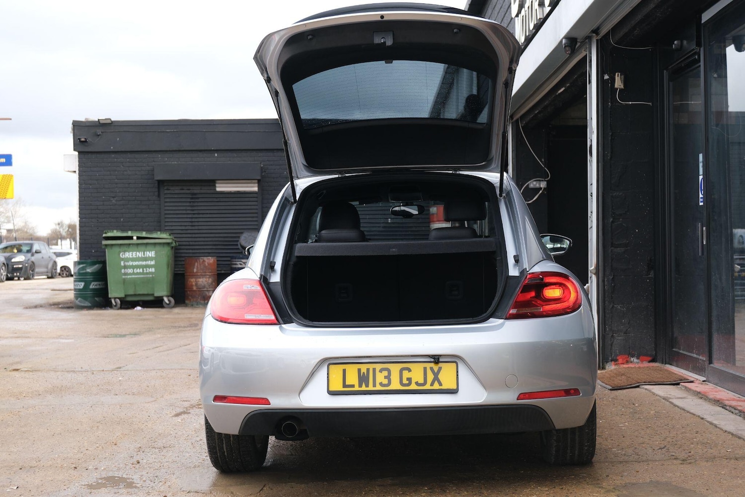 Used Volkswagen Beetle for sale - 77538136: Photo 10