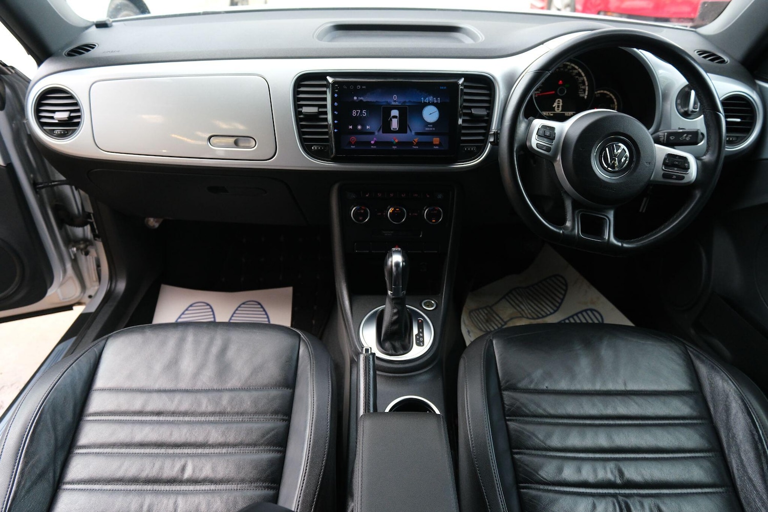 Used Volkswagen Beetle for sale - 77538136: Photo 11