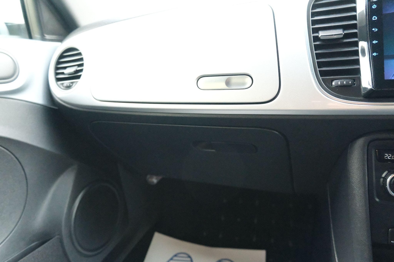 Used Volkswagen Beetle for sale - 77538136: Photo 27