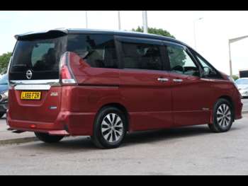 Used Nissan Serena 2016 for sale - 74958010: Photo