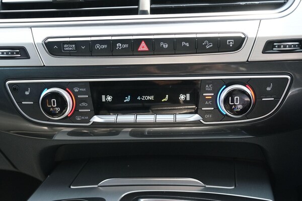 Used Audi Q7 for sale - 74978982: Photo 32