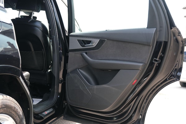 Used Audi Q7 for sale - 74978982: Photo 43