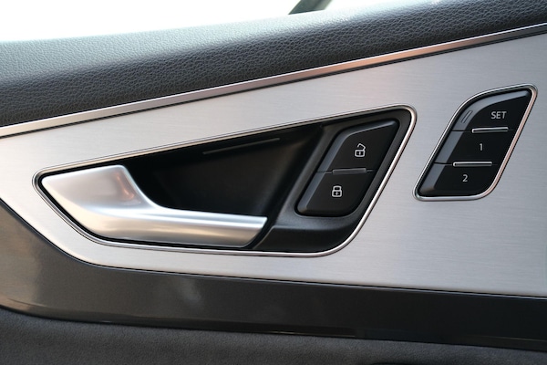 Used Audi Q7 for sale - 74978982: Photo 76