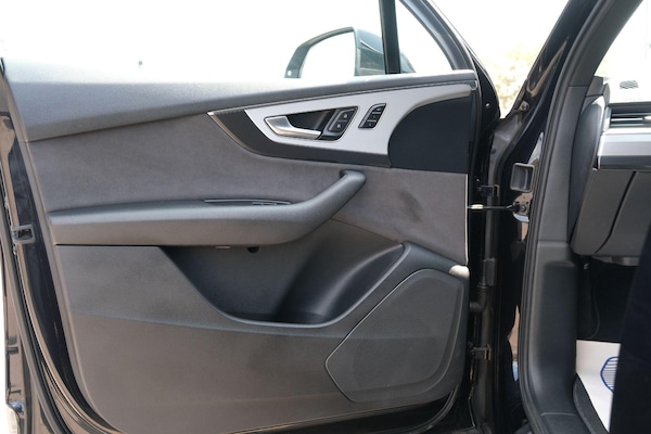Used Audi Q7 for sale - 74978982: Photo 77