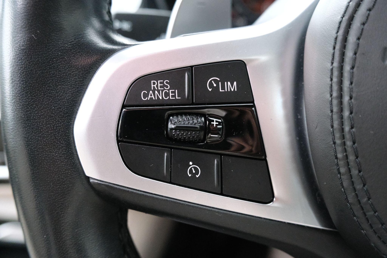 Used BMW X4 2019 for sale - 76441335: Photo 35