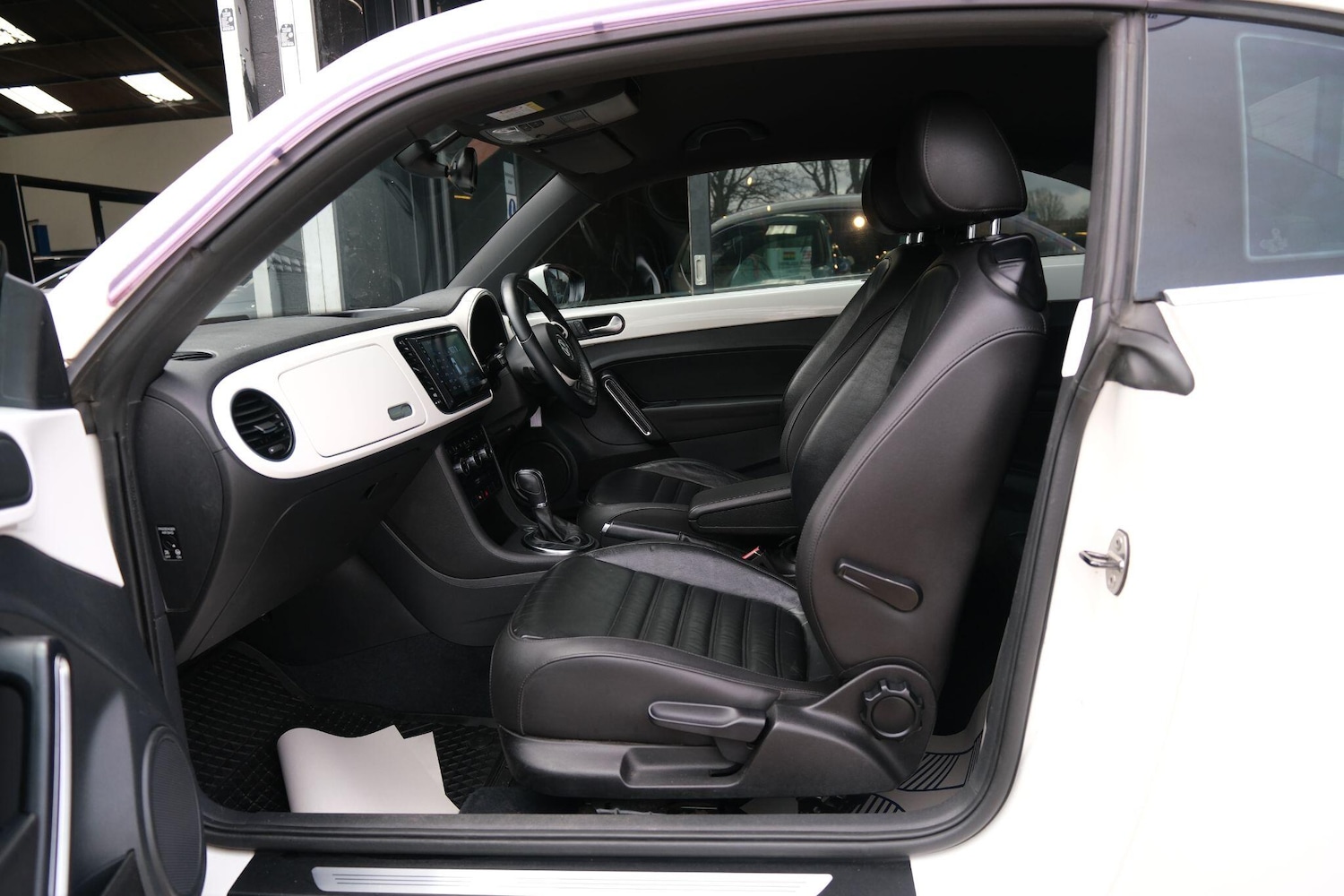 Used Volkswagen Beetle for sale - 77537341: Photo 15