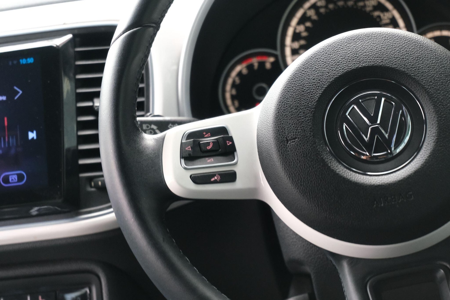 Used Volkswagen Beetle for sale - 77537341: Photo 19