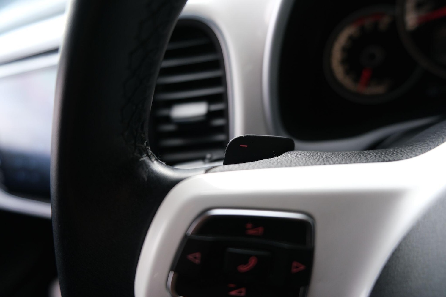 Used Volkswagen Beetle for sale - 77537341: Photo 30