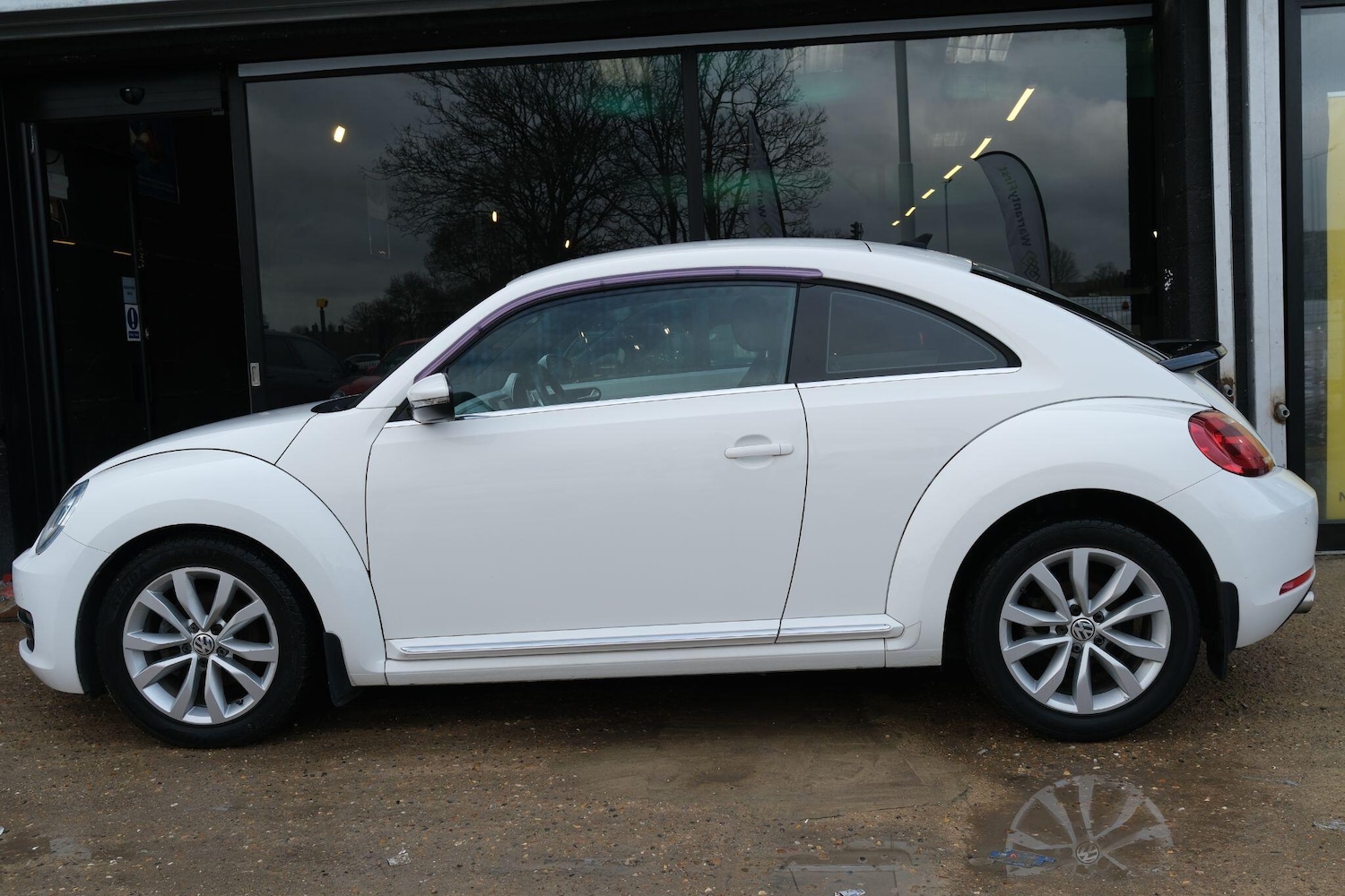 Used Volkswagen Beetle for sale - 77537341: Photo 8
