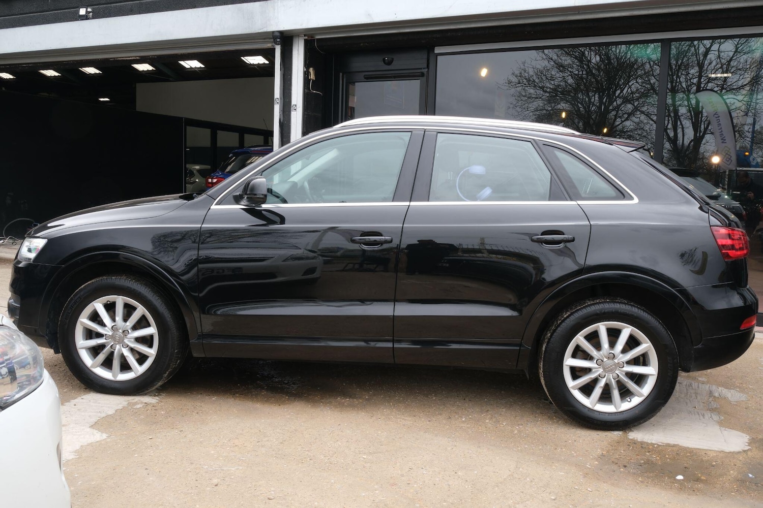 Used Audi Q3 for sale - 77883334: Photo 8
