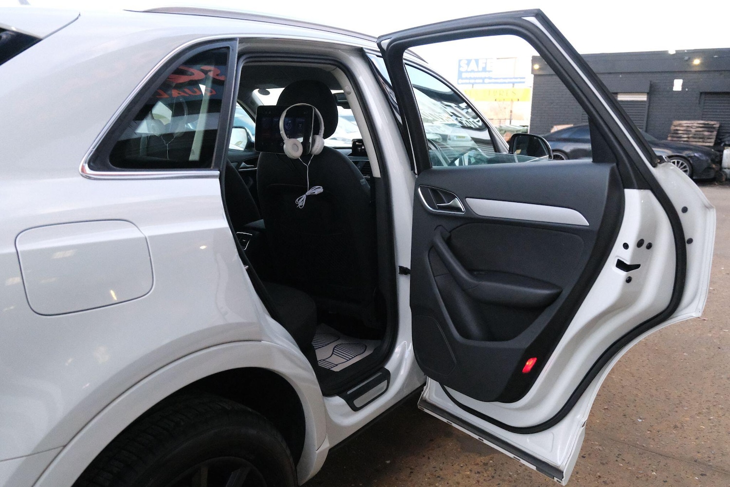 Used Audi Q3 2025 for sale - 76942341: Photo 39