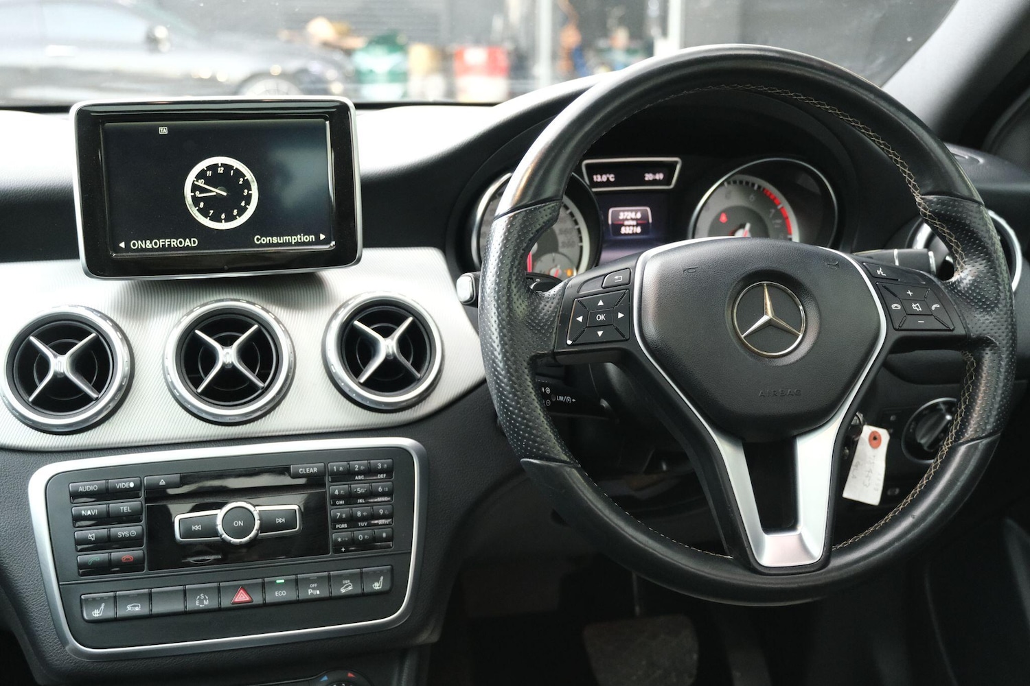 Used Mercedes-Benz GLA 2025 for sale - 76440762: Photo 12