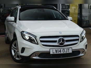2025 (14) - 2.0 GLA250 AMG Line (Premium Plus) SUV 5dr Petrol 7G-DCT 4MATIC Euro 6 (s/s