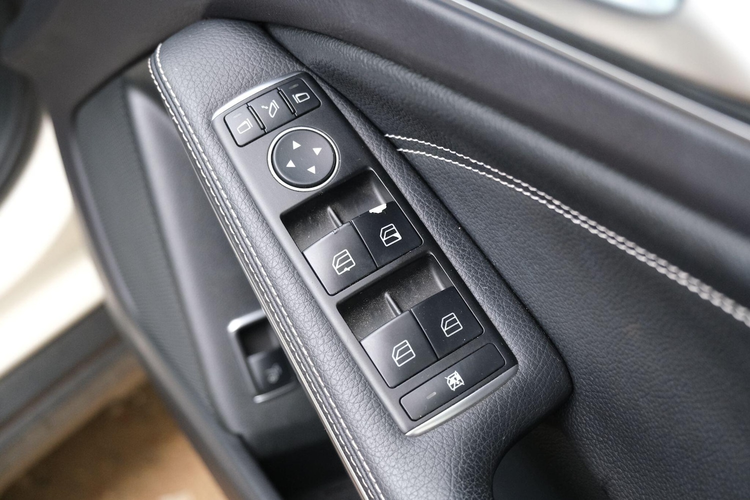 Used Mercedes-Benz GLA 2025 for sale - 76440762: Photo 32