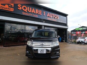 Used Honda Stepwagon 2012 for sale - 77266654: Photo