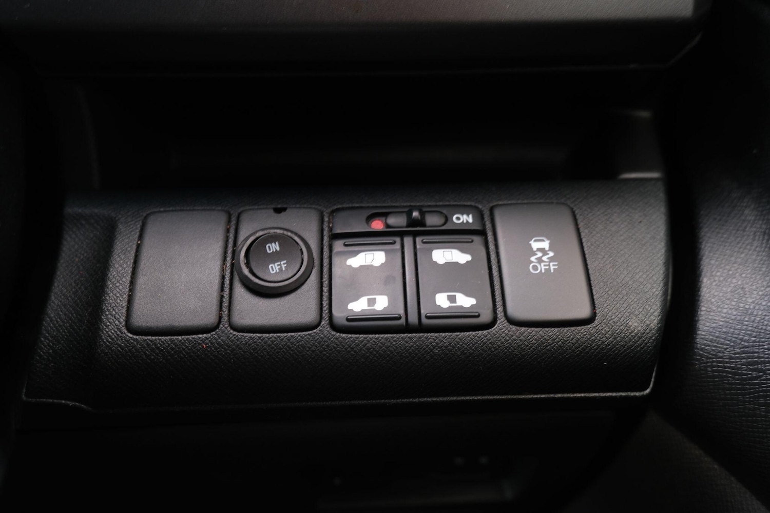 Used Honda Stepwagon for sale - 77266654: Photo 31