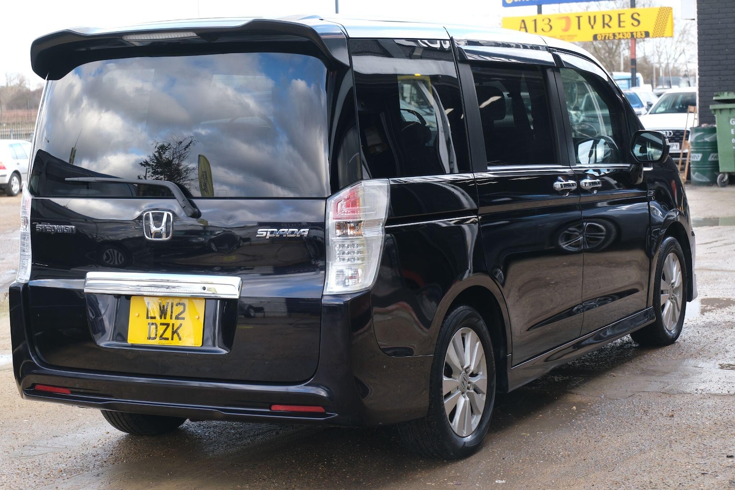 Used Honda Stepwagon for sale - 77266654: Photo 8