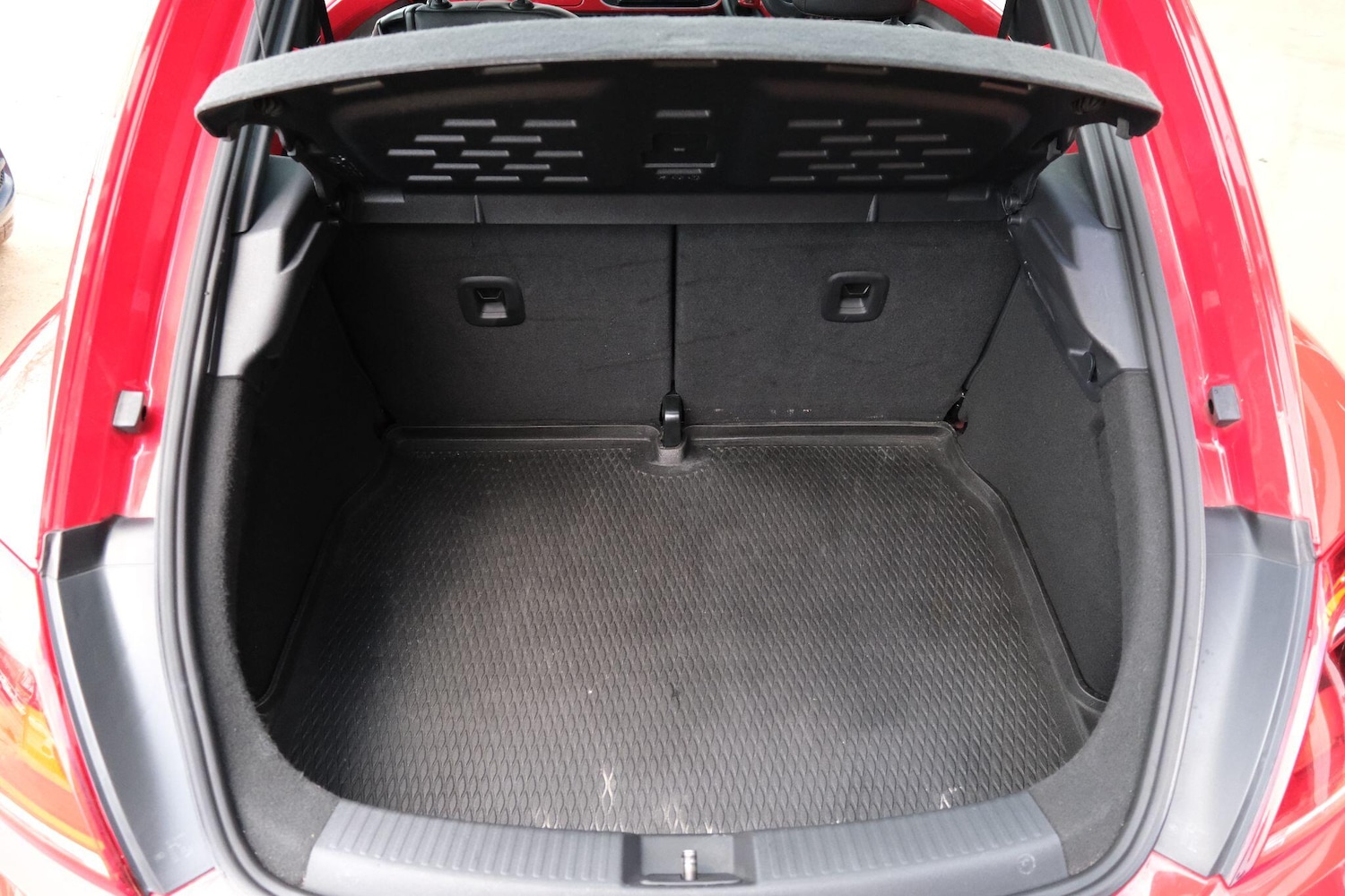 Used Volkswagen Beetle for sale - 76855632: Photo 10