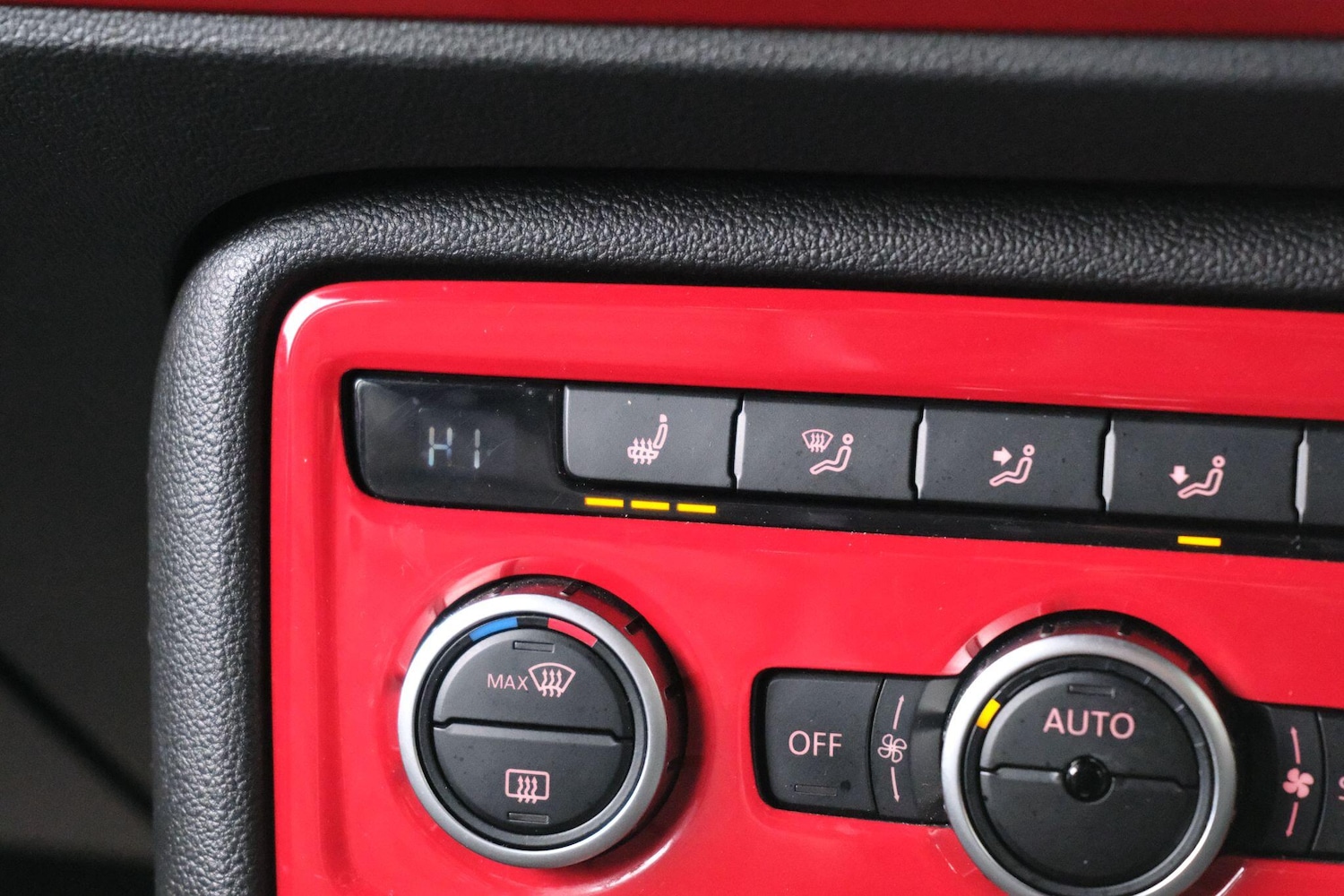 Used Volkswagen Beetle for sale - 76855632: Photo 29