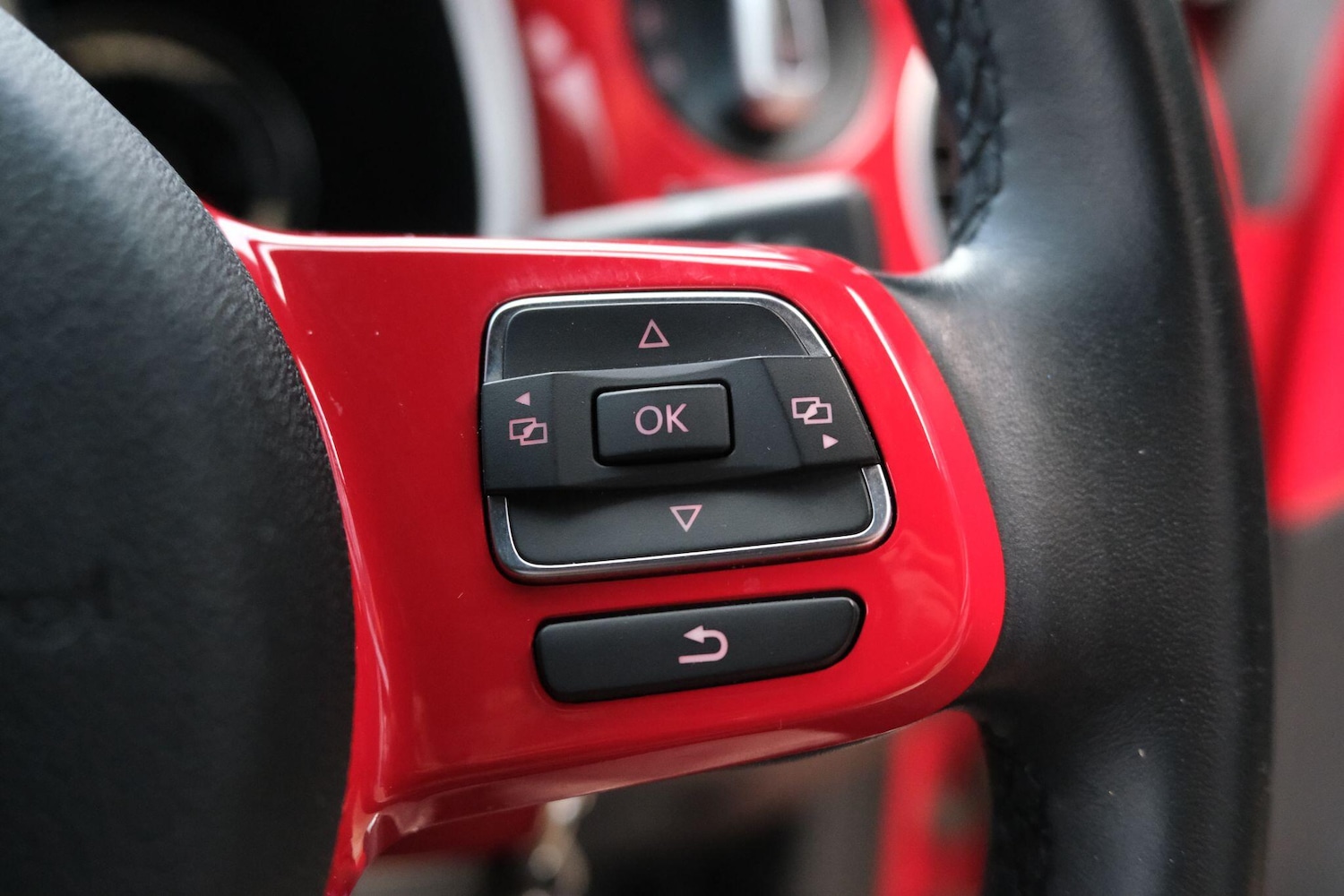 Used Volkswagen Beetle for sale - 76855632: Photo 31