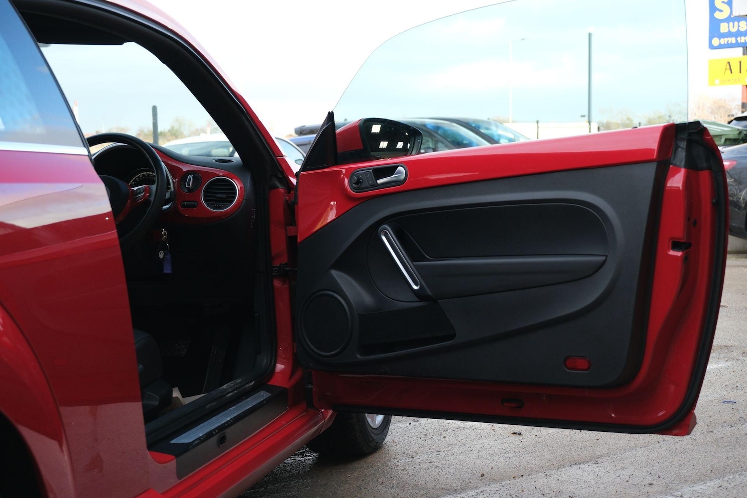 Used Volkswagen Beetle for sale - 76855632: Photo 37