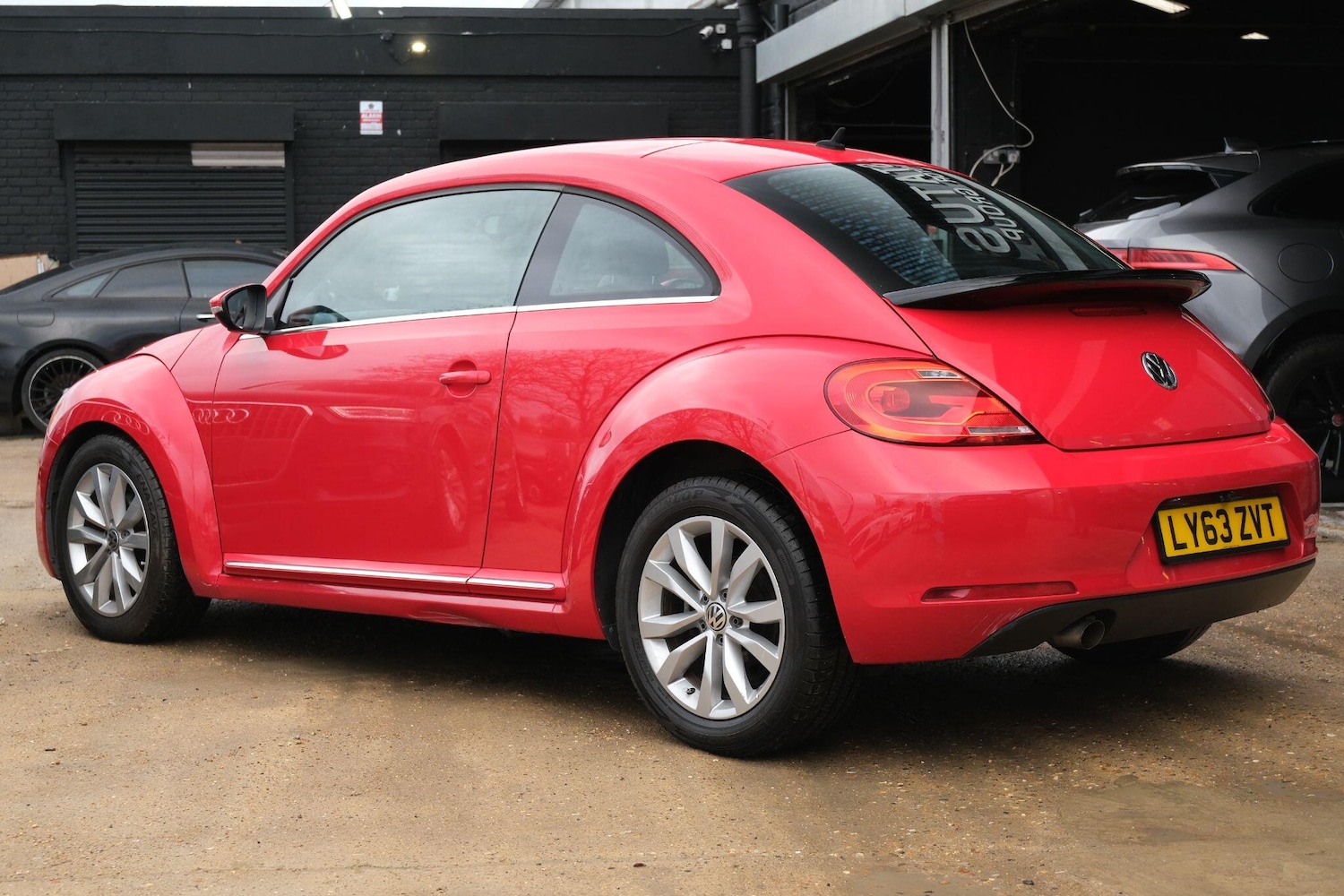 Used Volkswagen Beetle for sale - 76855632: Photo 7