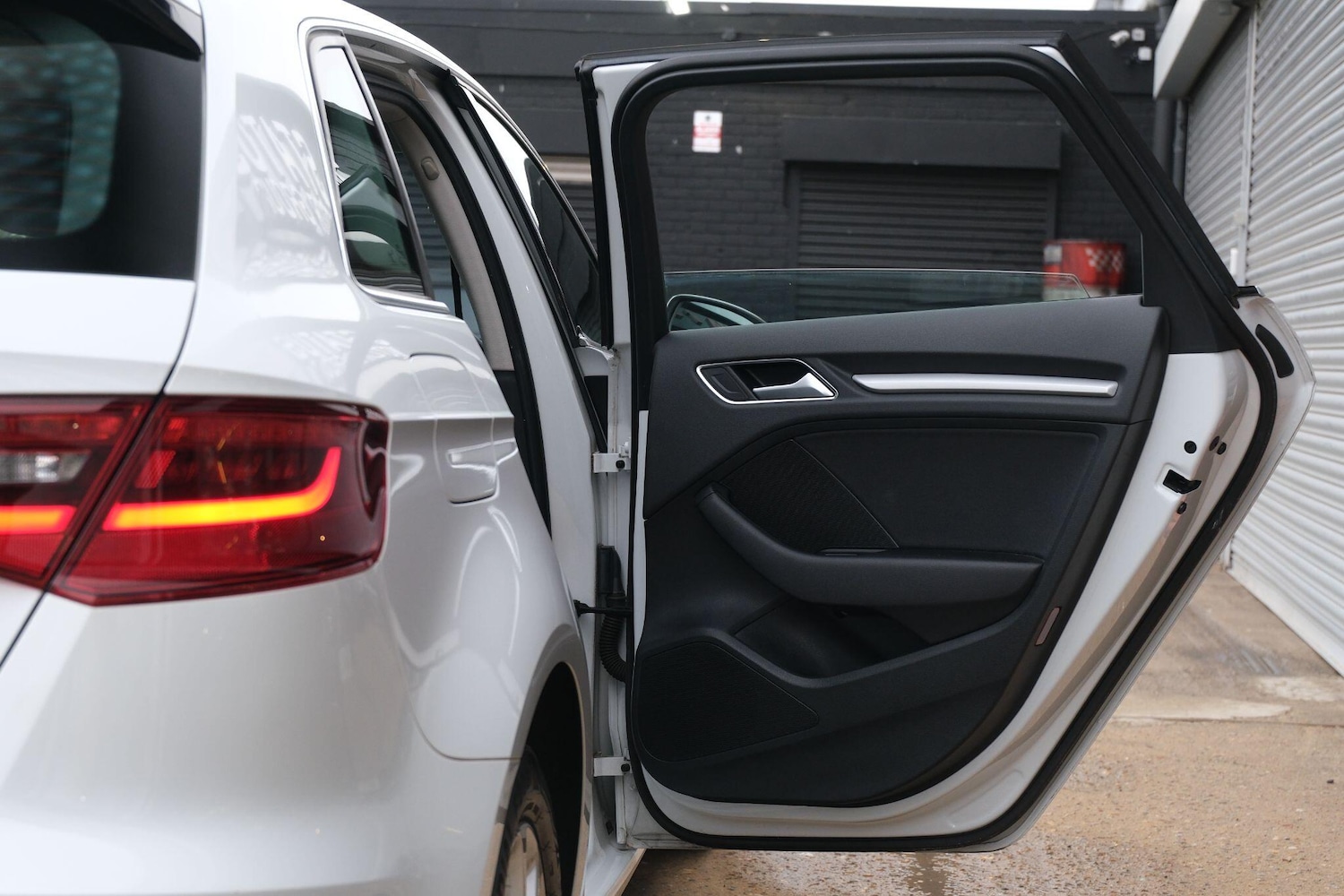 Used Audi A3 for sale - 76608160: Photo 42