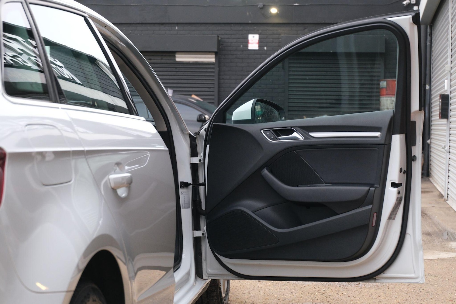 Used Audi A3 for sale - 76608160: Photo 43