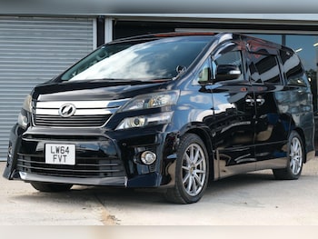 Used Toyota Vellfire 2015 for sale - 78934709: Photo