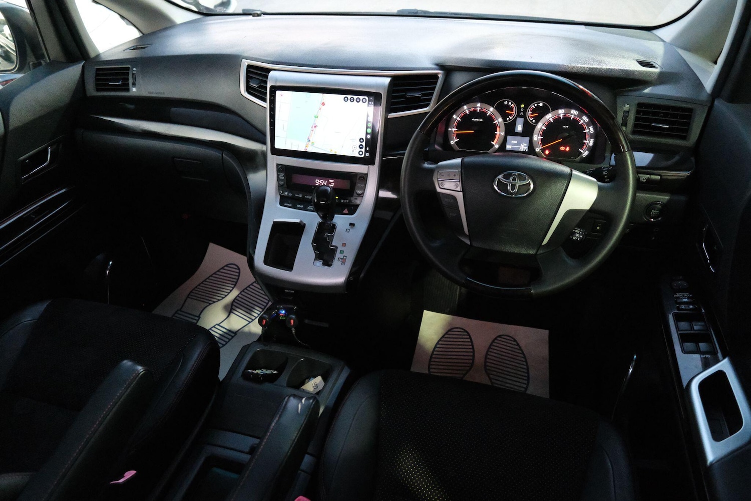 Used Toyota Vellfire 2026 for sale - 77982354: Photo 14