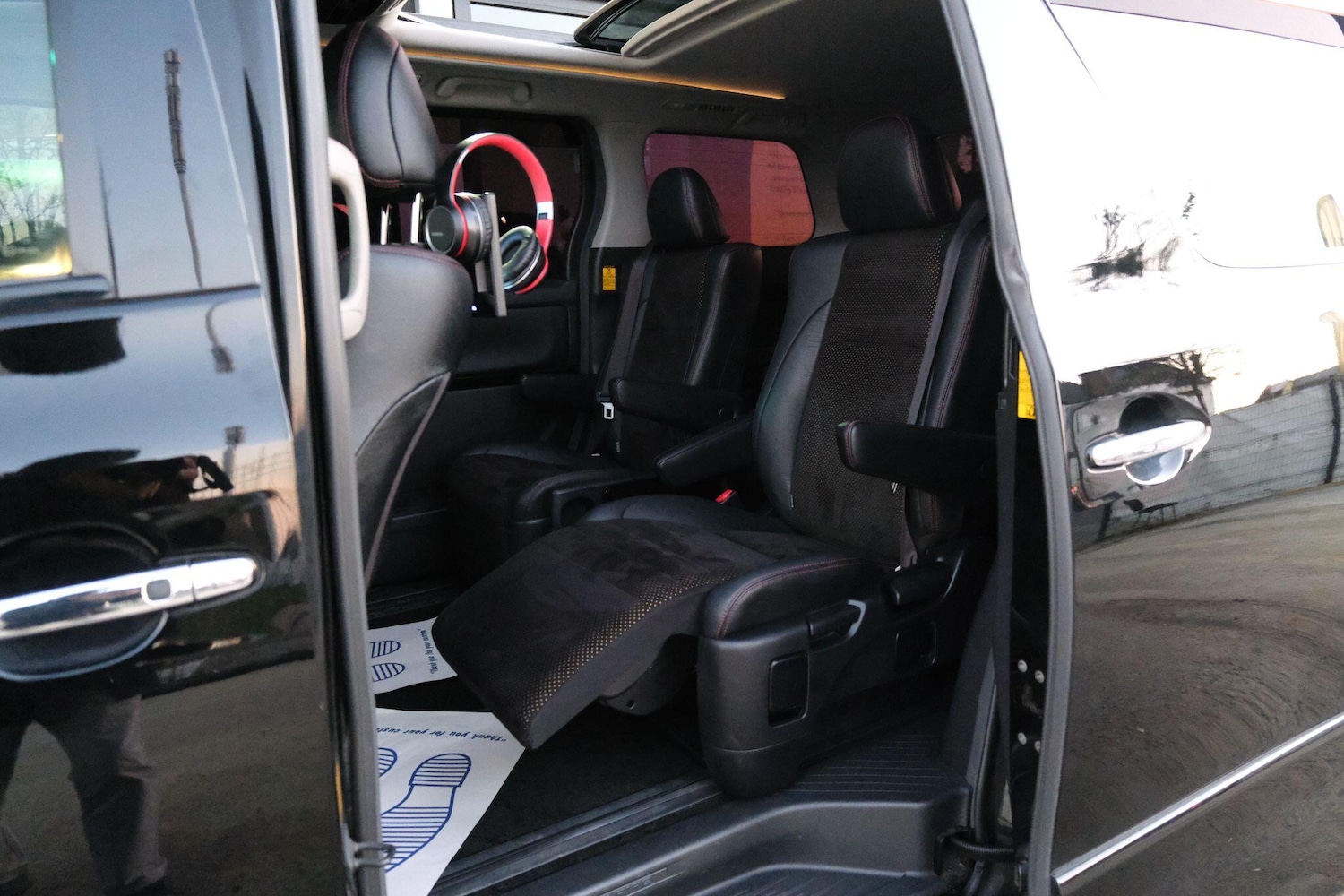 Used Toyota Vellfire 2026 for sale - 77982354: Photo 24