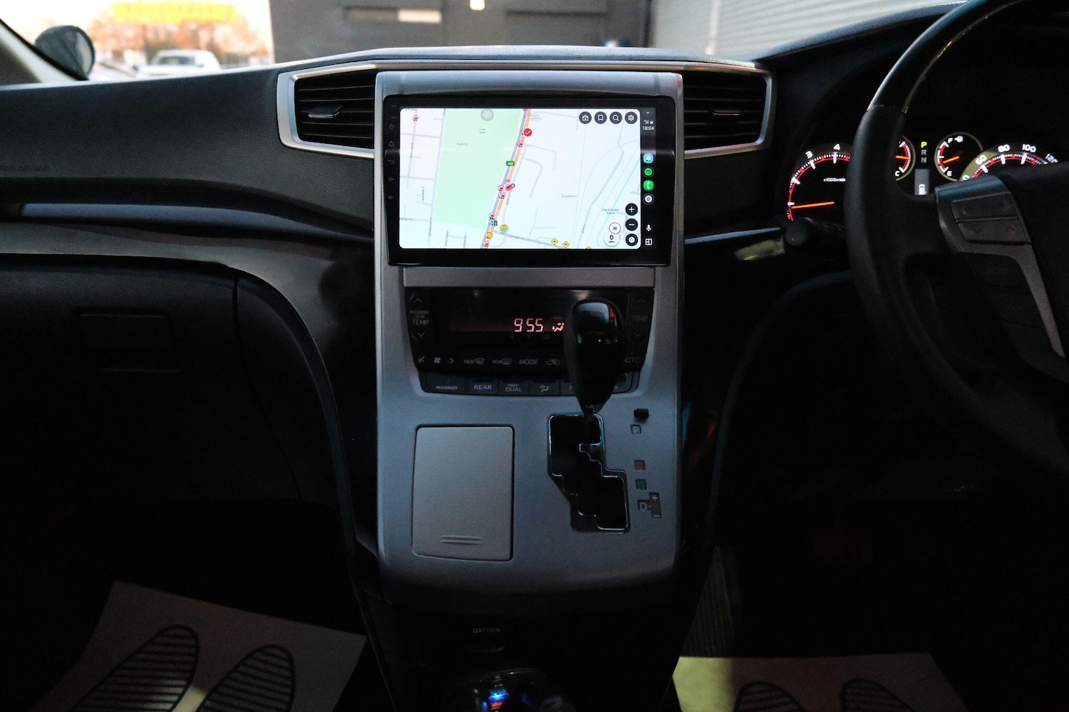 Used Toyota Vellfire 2026 for sale - 77982354: Photo 44