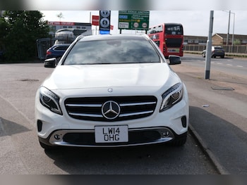 Used Mercedes-Benz GLA 2014 for sale - 74957635: Photo