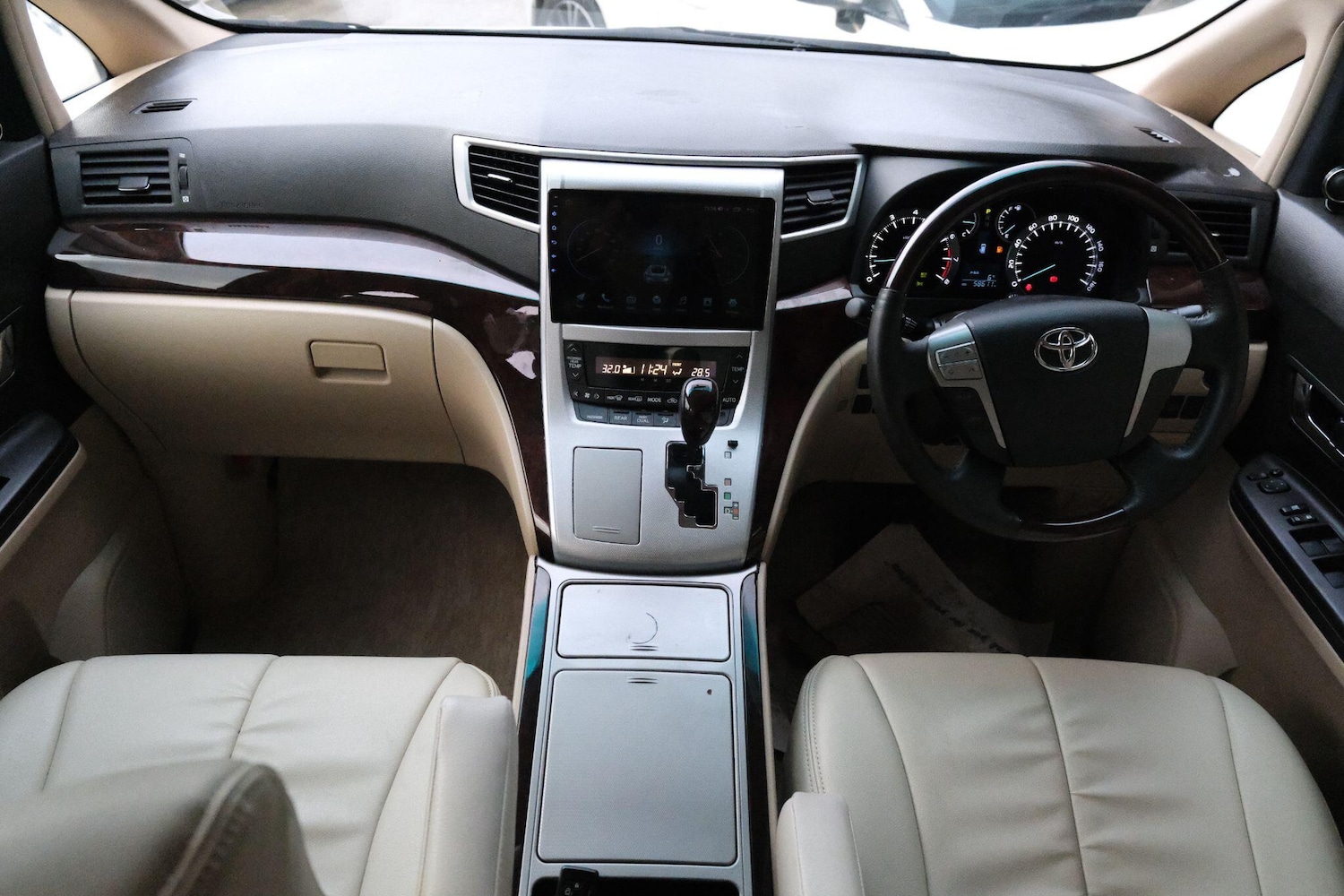 Used Toyota Alphard 2026 for sale - 77376839: Photo 13