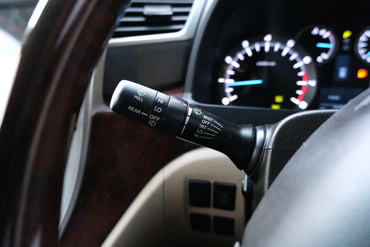 Used Toyota Alphard 2026 for sale - 77376839: Photo 41